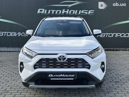 Toyota RAV4 2019 - фото 3