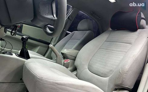 Kia Cerato 2005 - фото 9