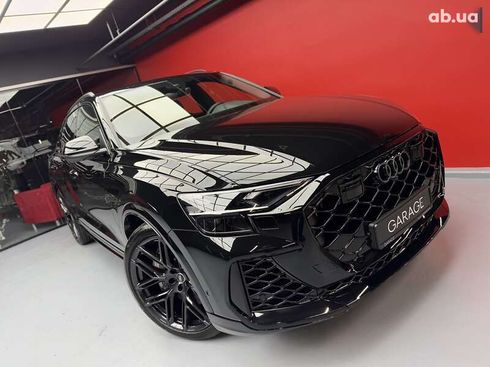 Audi RS Q8 2024 - фото 15