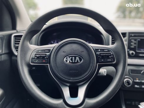 Kia Sportage 2018 черный - фото 16