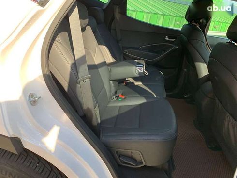 Hyundai Santa Fe 2016 - фото 11