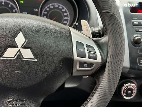 Mitsubishi Outlander 2012 - фото 26