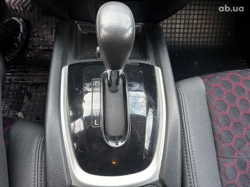 Nissan Rogue 2016 черный - фото 23
