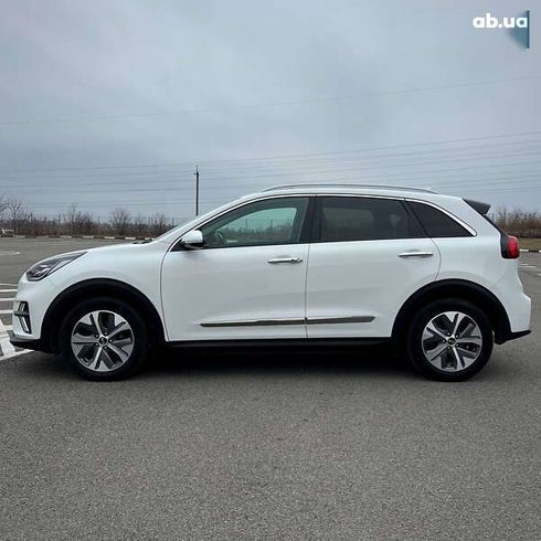 Kia Niro 2020 - фото 6