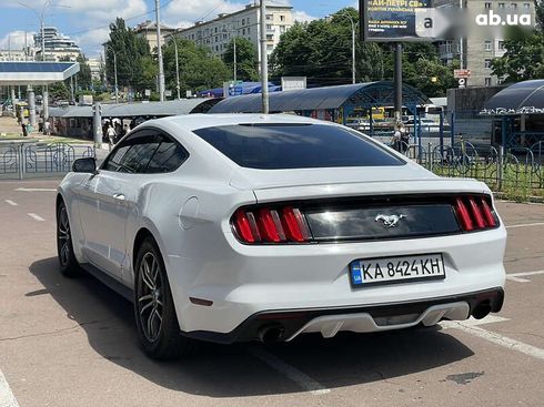 Ford Mustang 2017 - фото 9