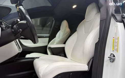 Tesla Model X 2017 - фото 13