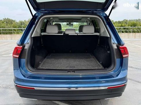 Volkswagen Tiguan Allspace 2020 - фото 17