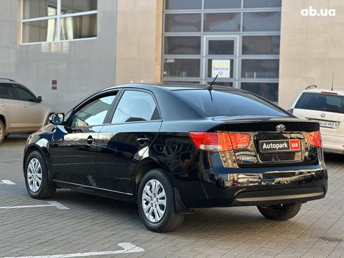 Kia Cerato 2009 черный - фото 6