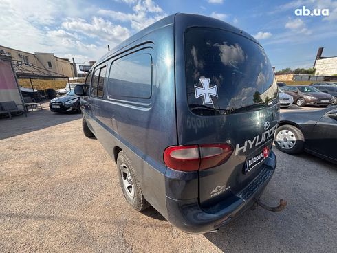 Hyundai H200 1998 синий - фото 3