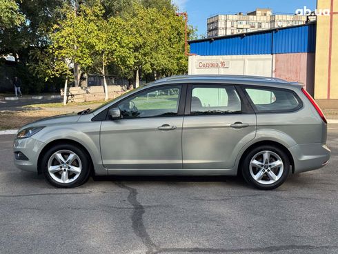 Ford Focus 2010 серый - фото 2