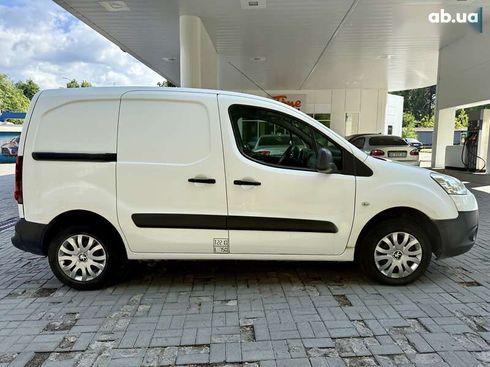 Peugeot Partner 2014 - фото 8