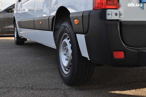 Opel Movano 2020 - фото 19