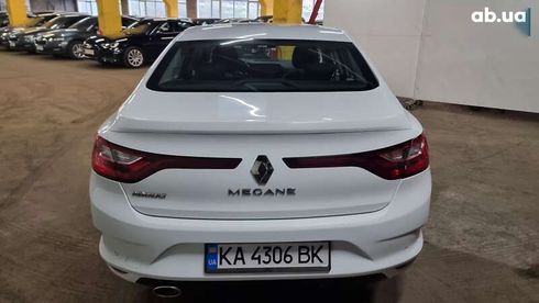Renault Megane 2020 - фото 14