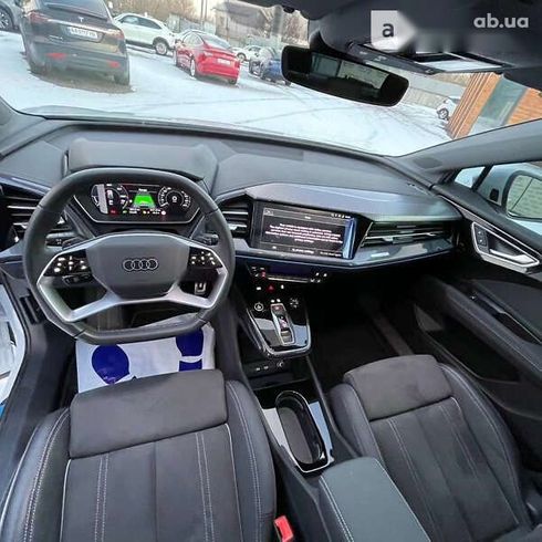 Audi Q4 e-tron 2023 - фото 30