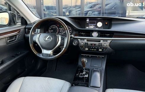Lexus ES 2013 - фото 21