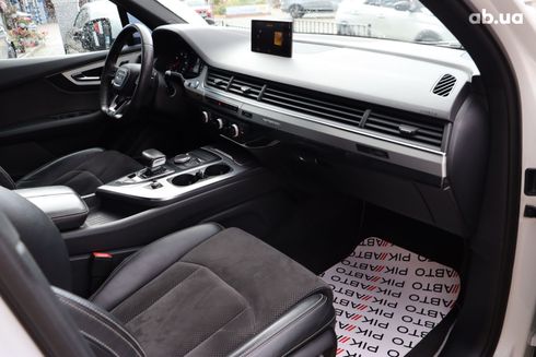 Audi Q7 2016 - фото 13