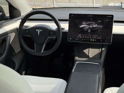 Tesla Model Y 2022 - фото 24