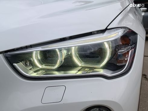 BMW X1 2016 белый - фото 11
