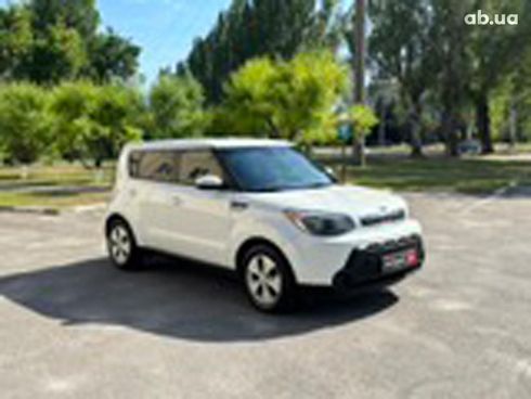 Kia Soul 2015 белый - фото 7