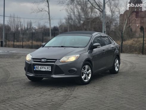 Ford Focus 2013 серебристый - фото 7