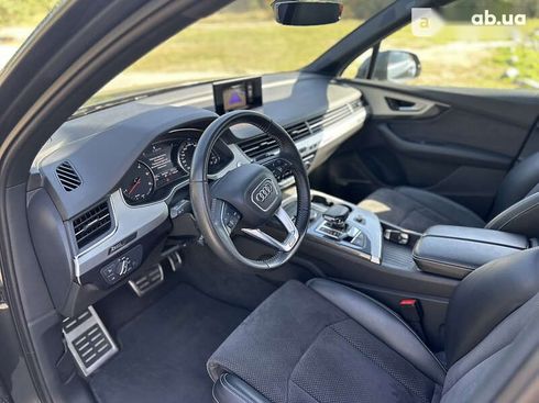 Audi Q7 2018 - фото 10