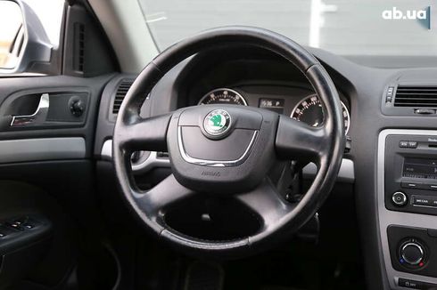 Skoda Octavia 2012 - фото 16