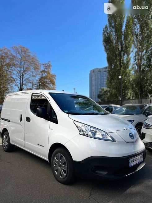 Nissan e-NV200 2020 - фото 2