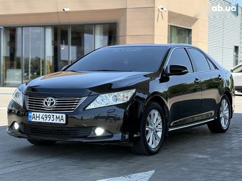 Toyota Camry 2011 - фото 7