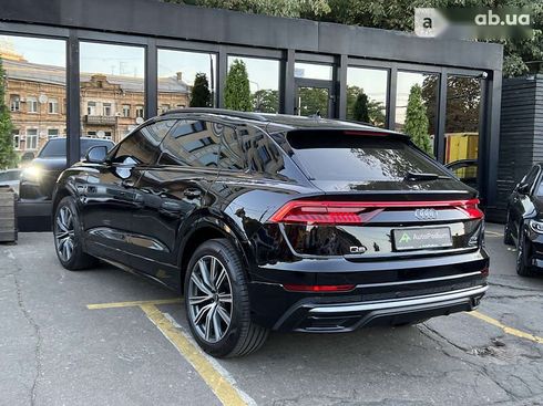 Audi Q8 2020 - фото 8