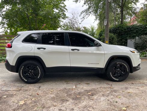 Jeep Cherokee 2014 белый - фото 12