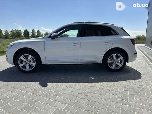 Audi Q5 2019 - фото 6