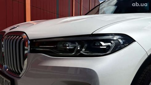 BMW X7 2021 - фото 14