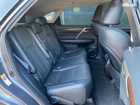 Lexus RX 2018 - фото 26
