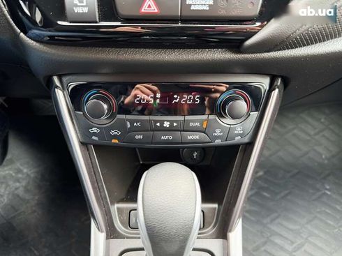 Suzuki S-Cross 2023 - фото 18