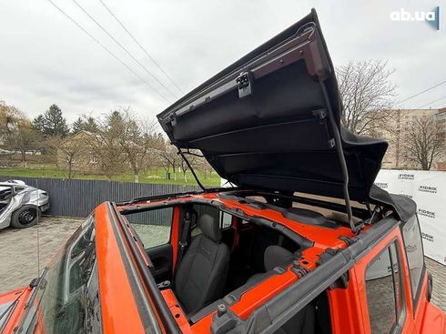 Jeep Wrangler 2018 - фото 16