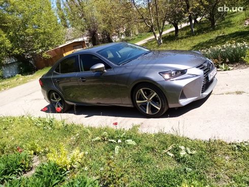 Lexus IS 2017 серый - фото 5