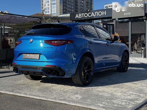 Alfa Romeo Stelvio 2018 - фото 4