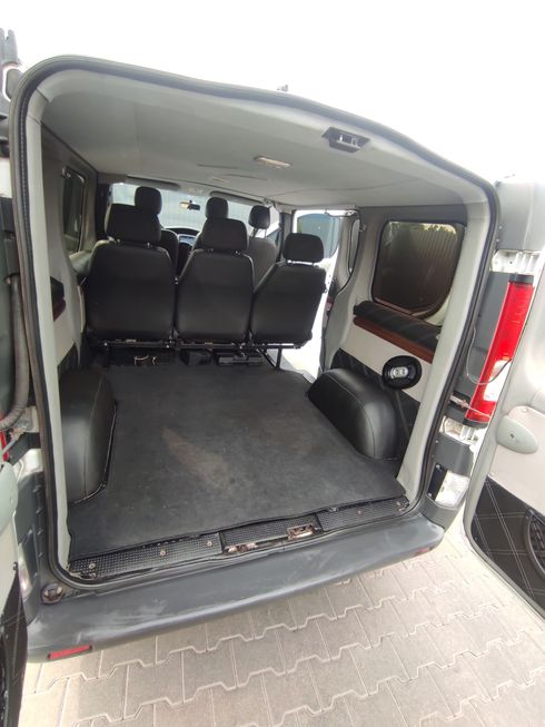 Renault Trafic 2010 белый - фото 5