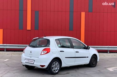 Renault Clio 2012 - фото 8