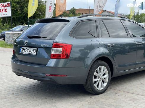 Skoda Octavia 2019 - фото 16