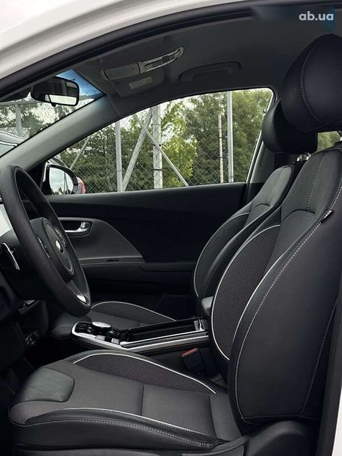 Kia Niro 2021 - фото 12