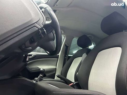 SEAT Ibiza 2010 - фото 10