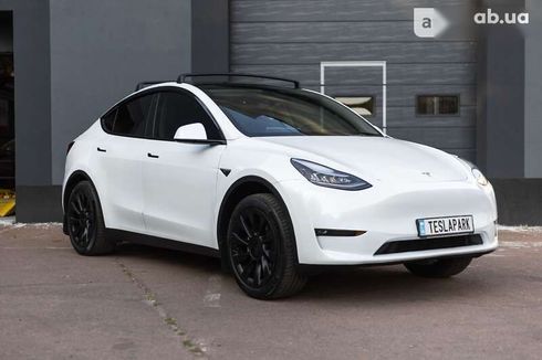 Tesla Model Y 2022 - фото 10