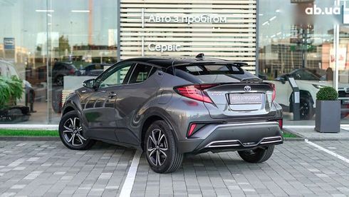 Toyota C-HR 2020 - фото 2