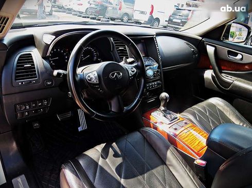 Infiniti QX70 2013 - фото 6