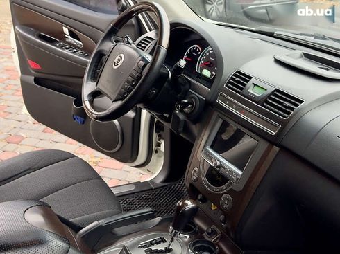 SsangYong Rexton 2012 - фото 2