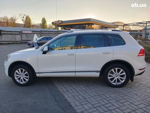 Volkswagen Touareg 2014 белый - фото 16