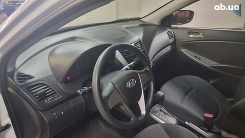 Hyundai Accent 2019 - фото 10