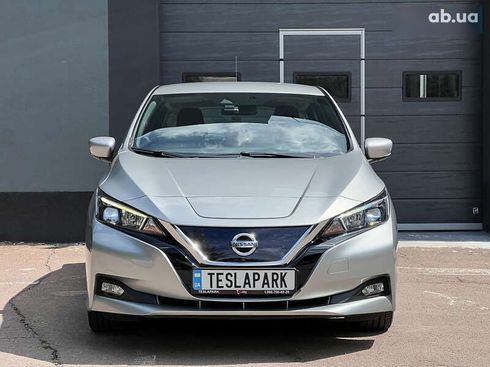 Nissan Leaf 2018 - фото 3
