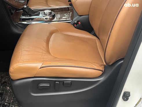 Infiniti QX80 2017 белый - фото 49